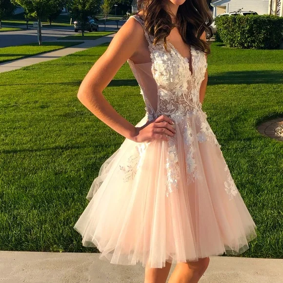 Jovani blush pink homecoming/prom dress - Picture 1 of 3